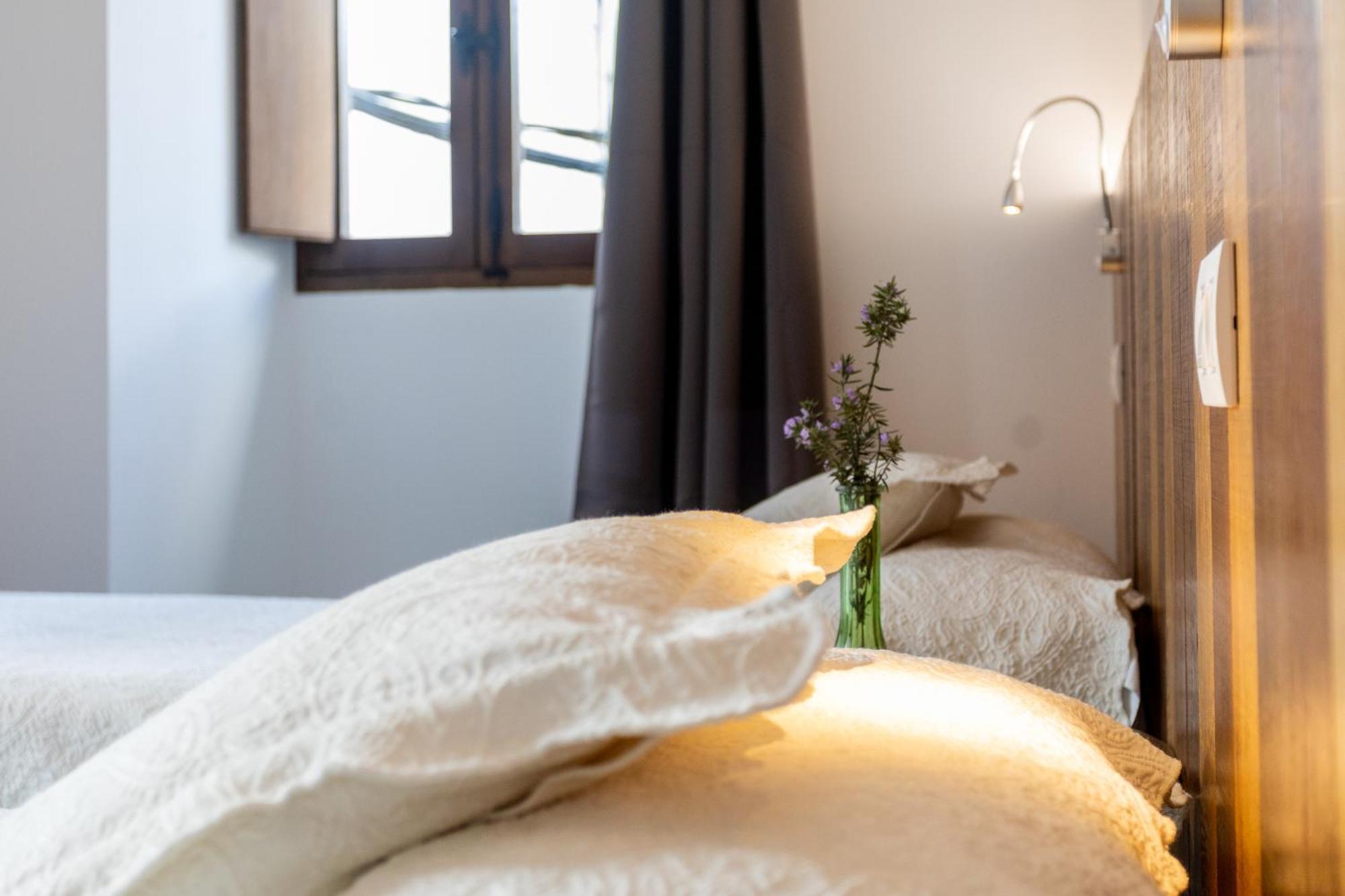 Complexo Xacobeo Hotel Triacastela Ngoại thất bức ảnh