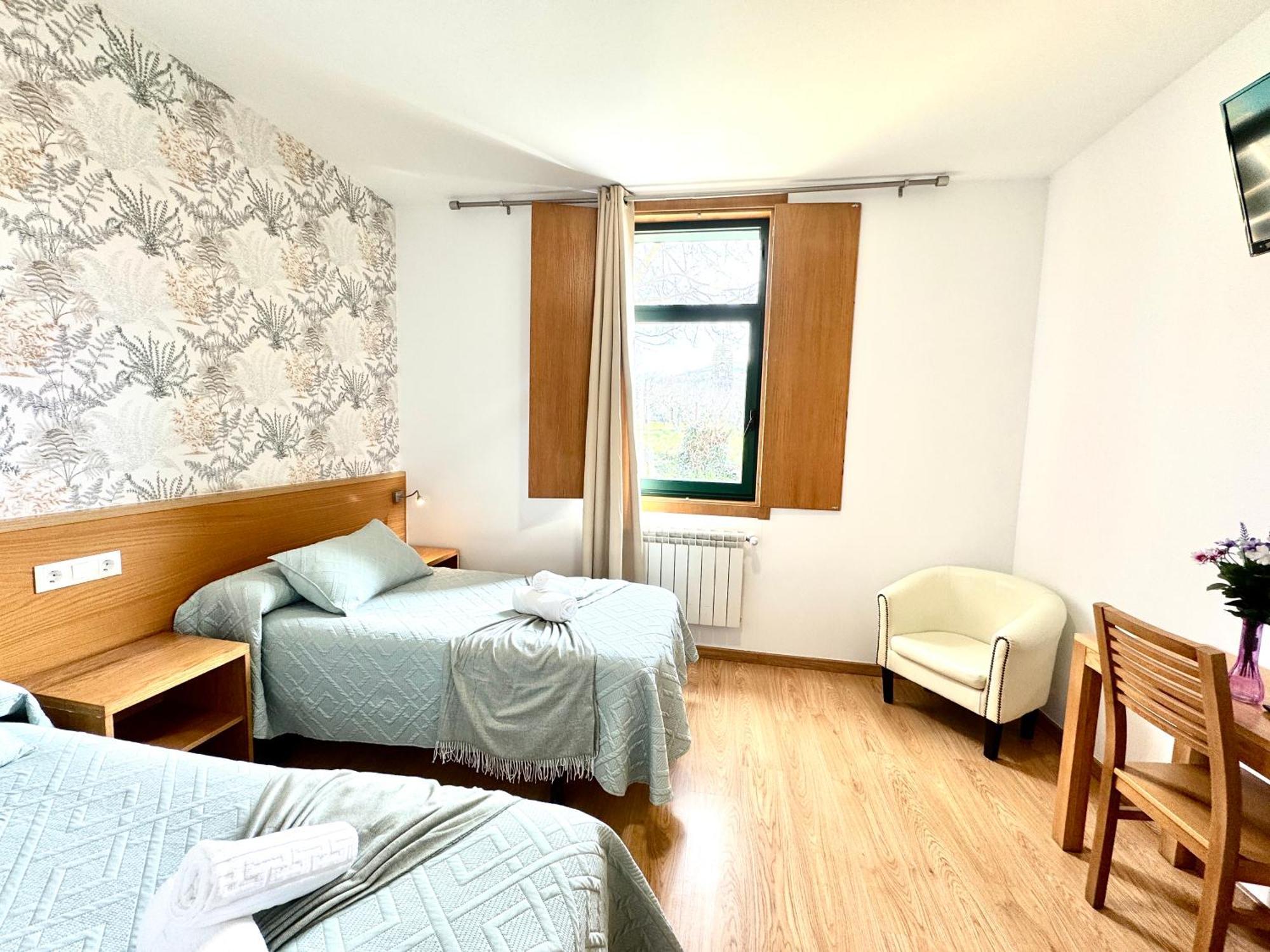 Complexo Xacobeo Hotel Triacastela Ngoại thất bức ảnh