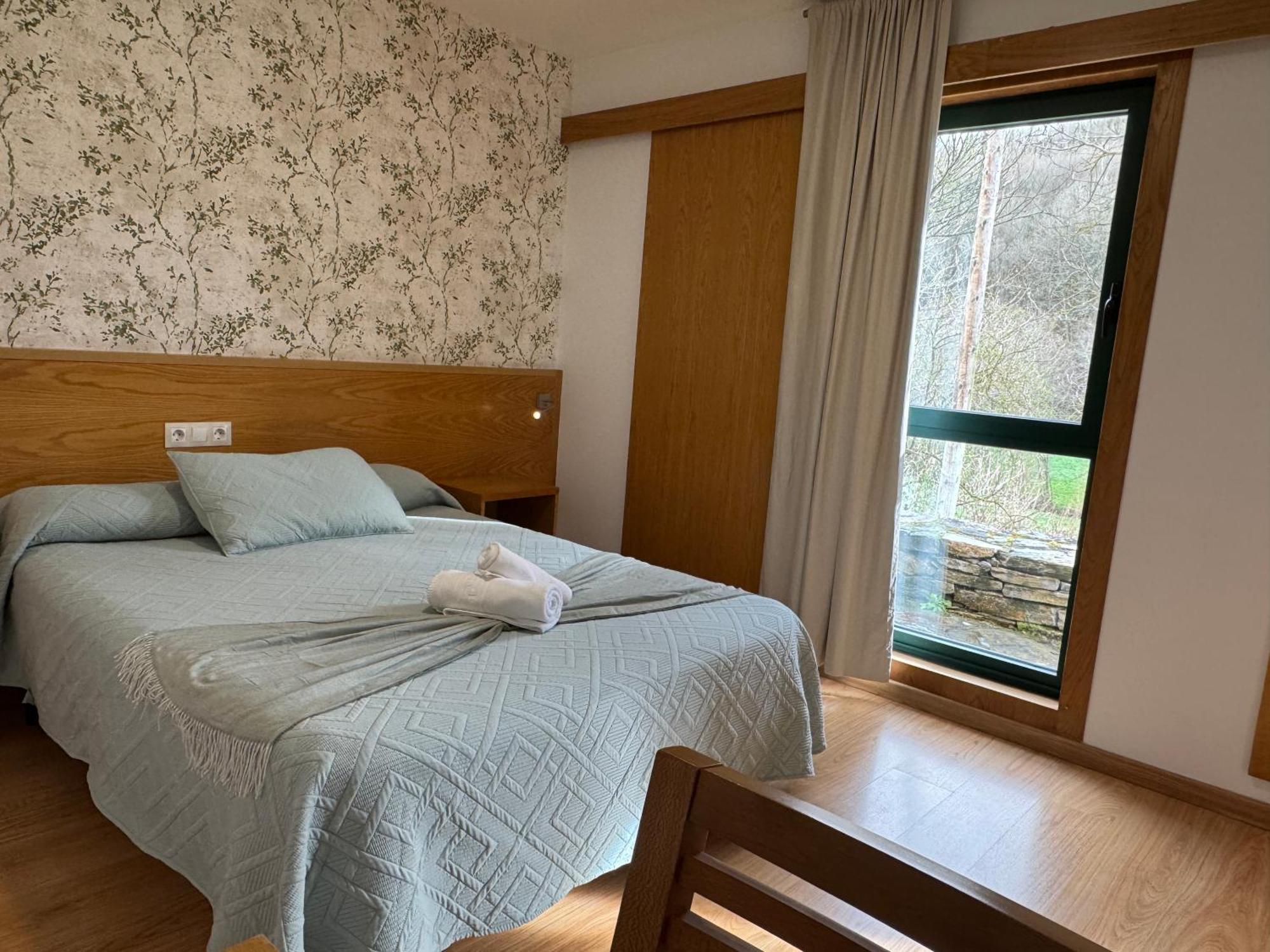 Complexo Xacobeo Hotel Triacastela Ngoại thất bức ảnh
