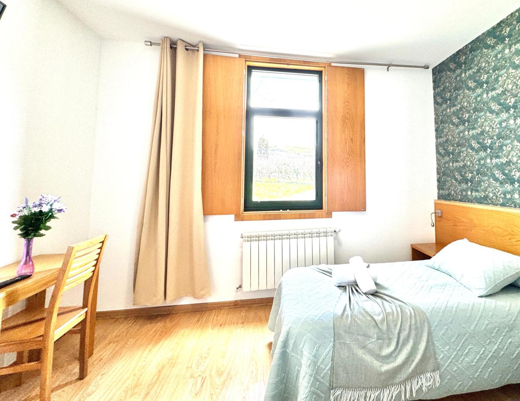 Complexo Xacobeo Hotel Triacastela Ngoại thất bức ảnh